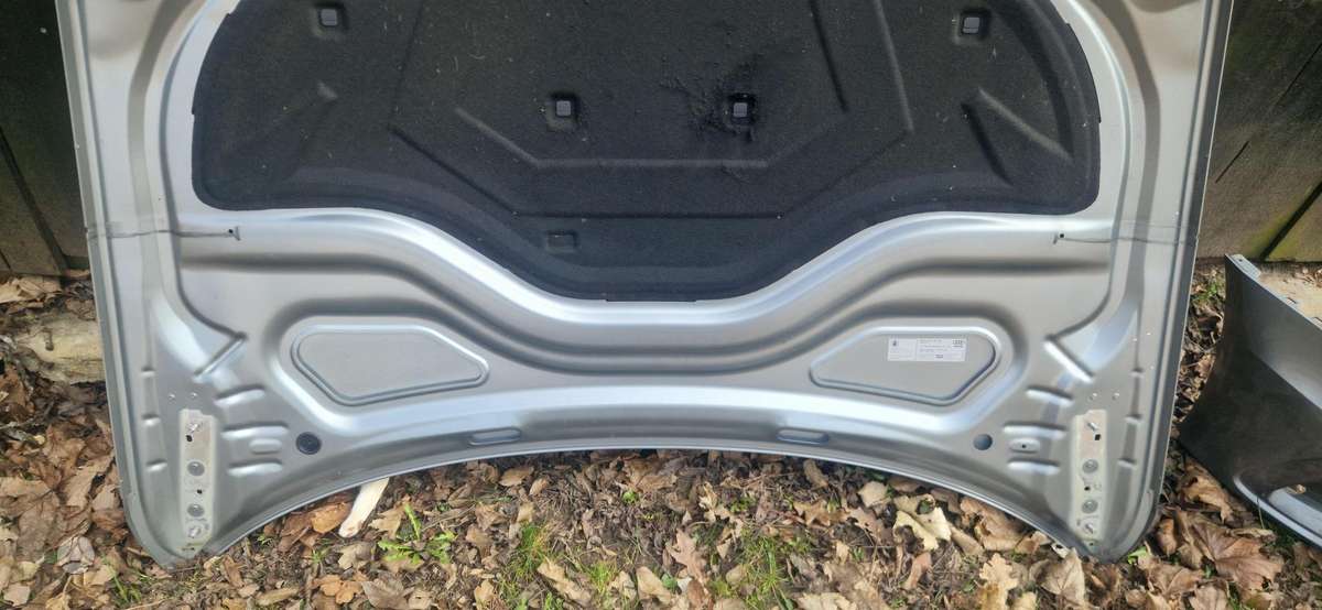 Audi A6 dangtis (priekinis, galinis)