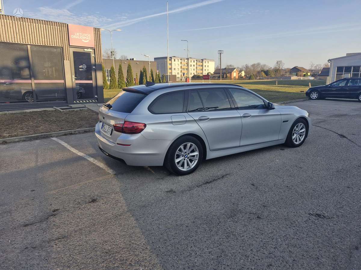 BMW 520, 2.0 l., wagon