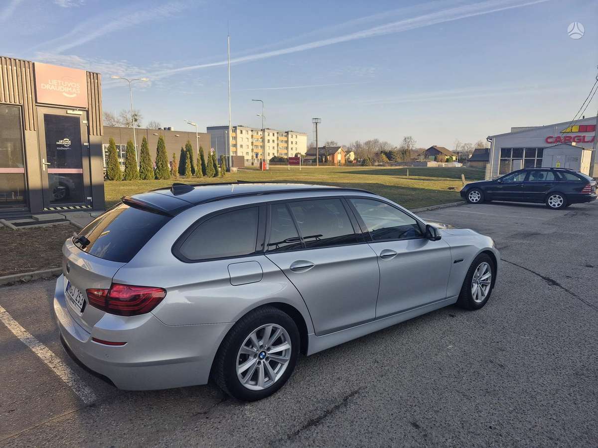 BMW 520, 2.0 l., wagon