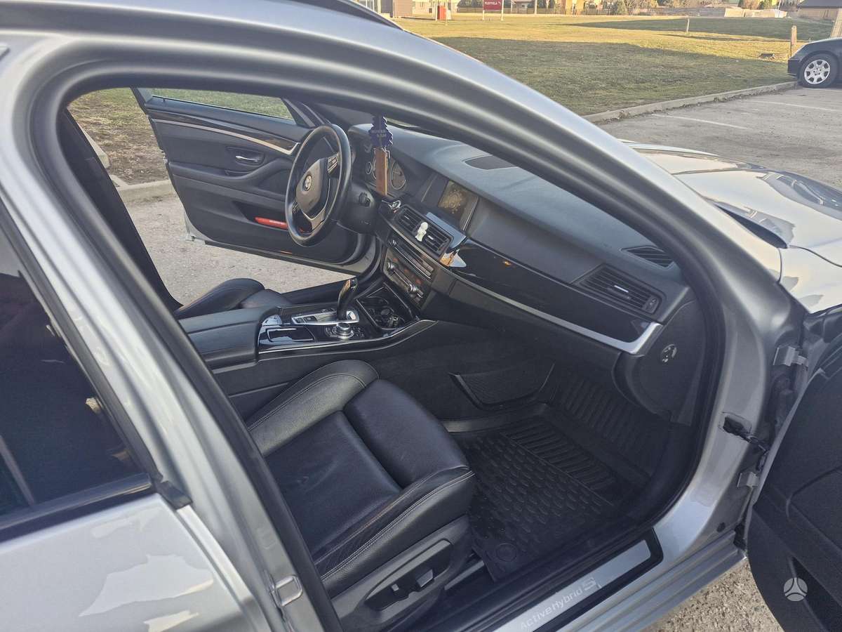 BMW 520, 2.0 l., wagon