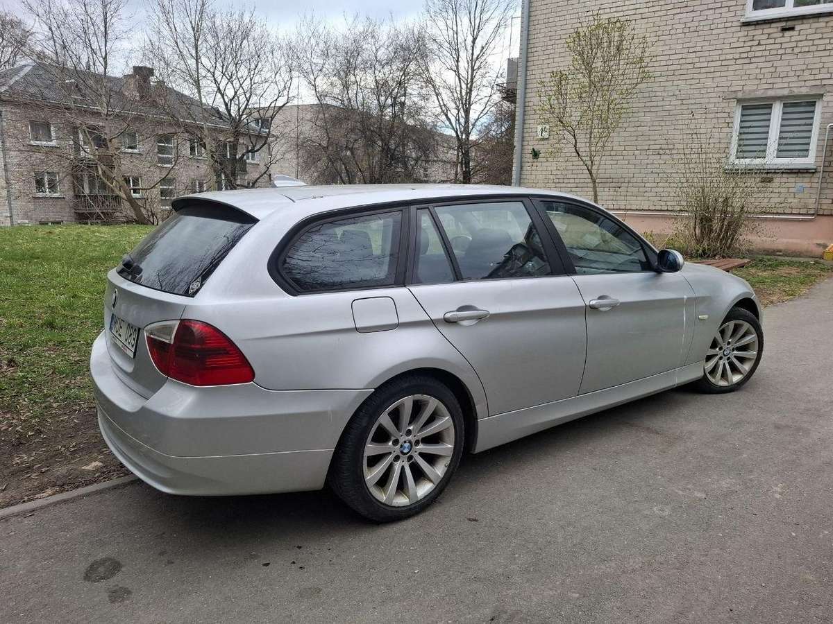 BMW 320, 2.0 l., Универсал