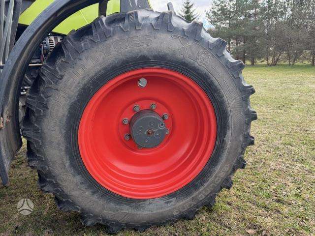 Claas Claas Arion 440, тракторы