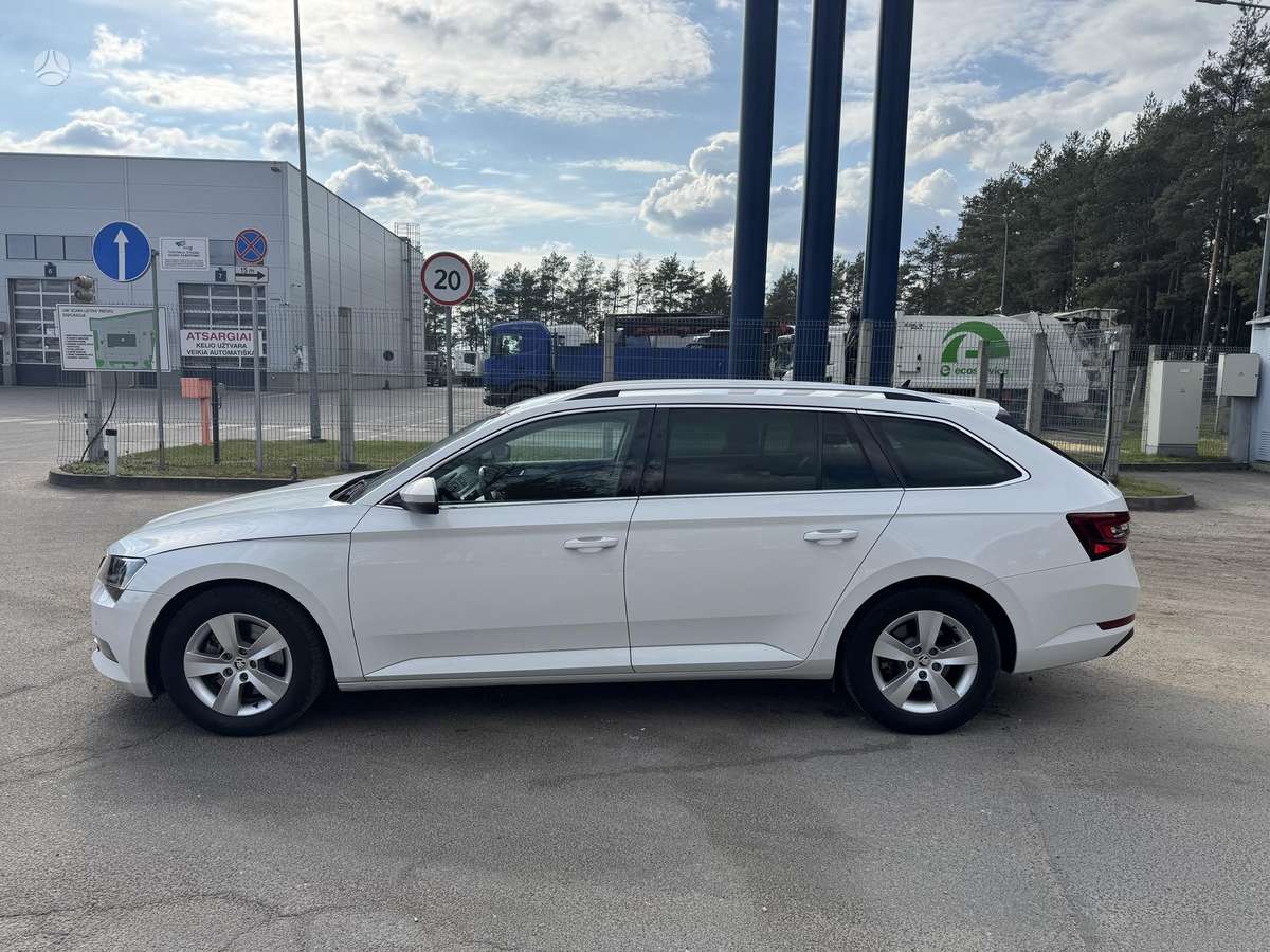 Skoda Superb, 1.6 l., Универсал