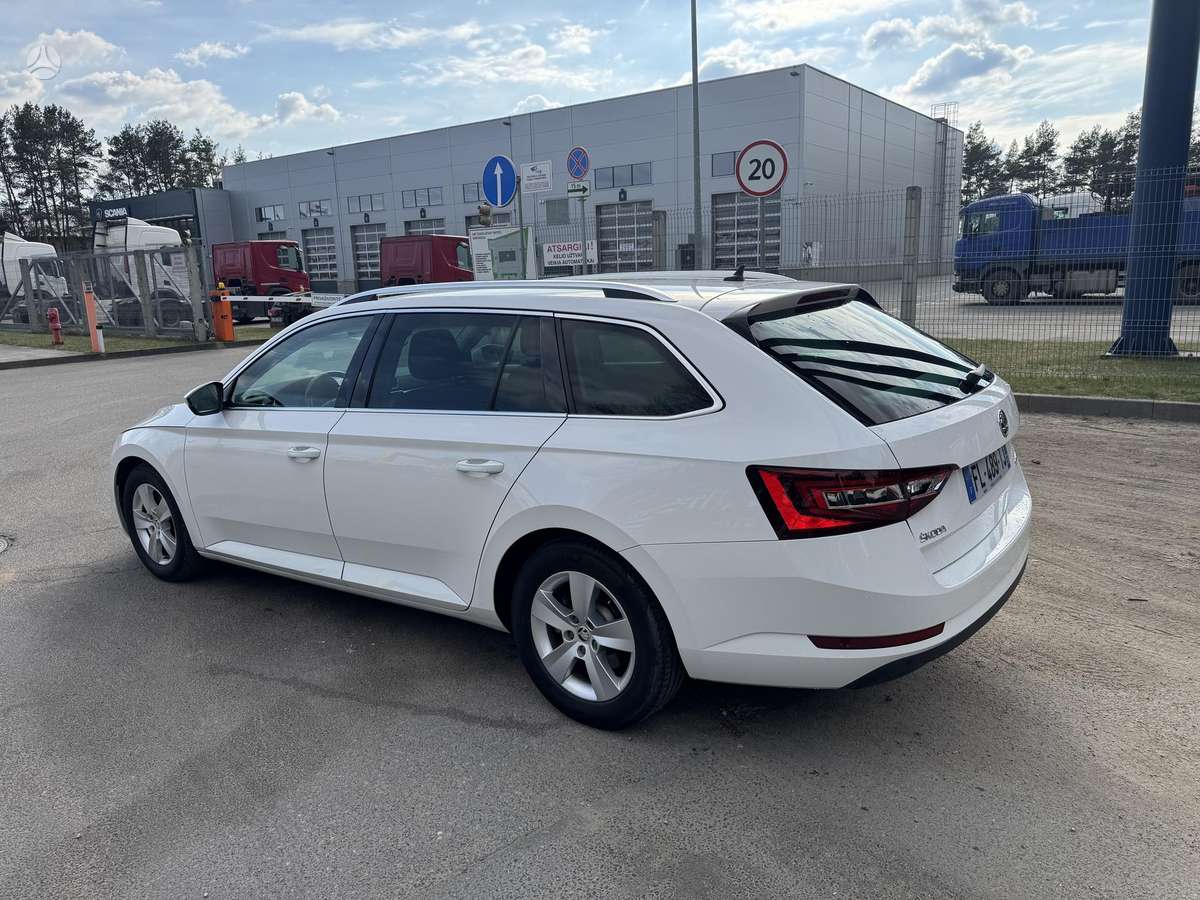 Skoda Superb, 1.6 l., Универсал