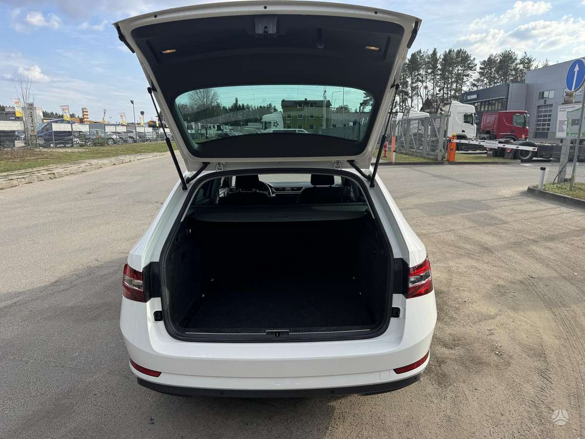 Skoda Superb, 1.6 l., Универсал