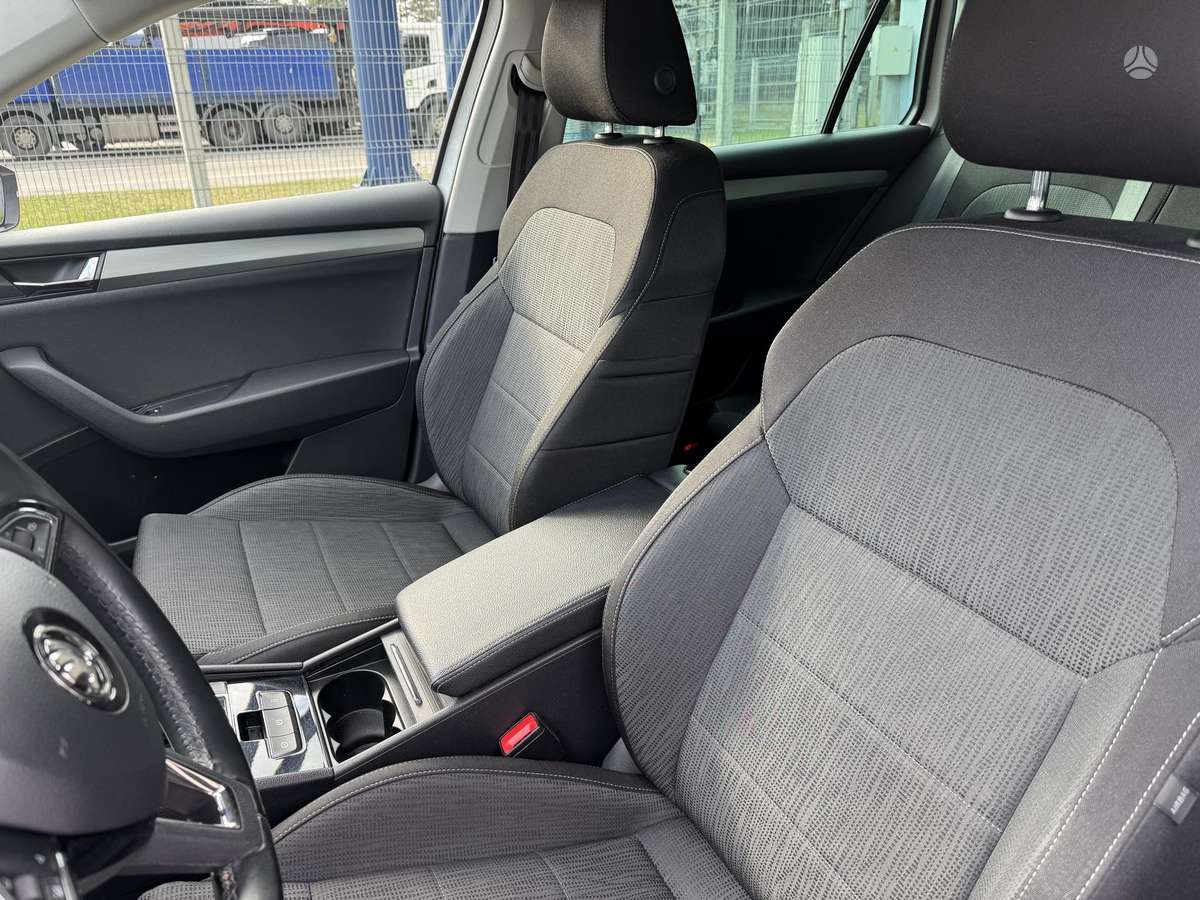Skoda Superb, 1.6 l., Универсал