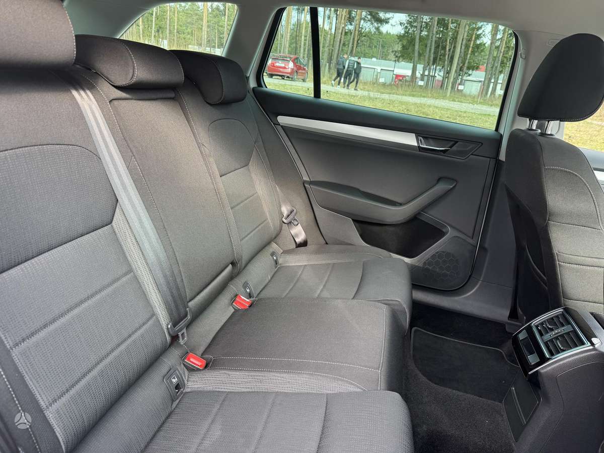 Skoda Superb, 1.6 l., Универсал