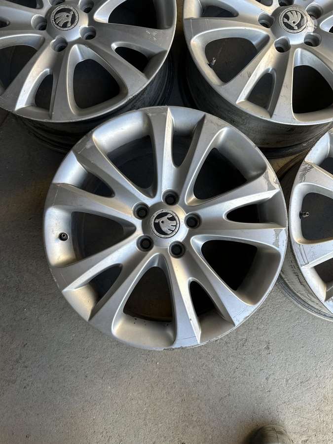 Skoda, легкосплавные , R17