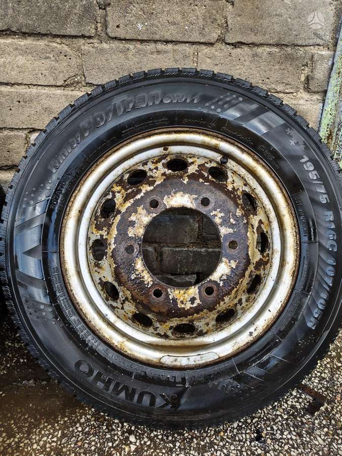 Ford Transit, tērauda apzīmogoti, R16