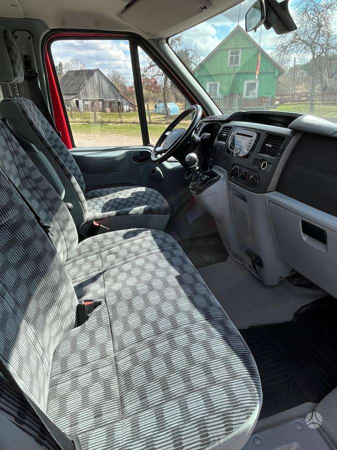 Ford Transit, 2.2 l., keleivinis mikroautobusas