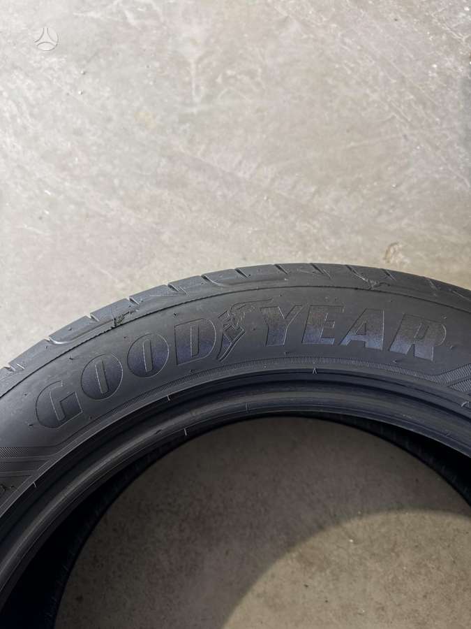 Goodyear, summer 235/50 R18