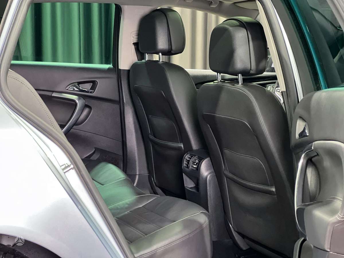 Opel Insignia, 2.0 l., Универсал