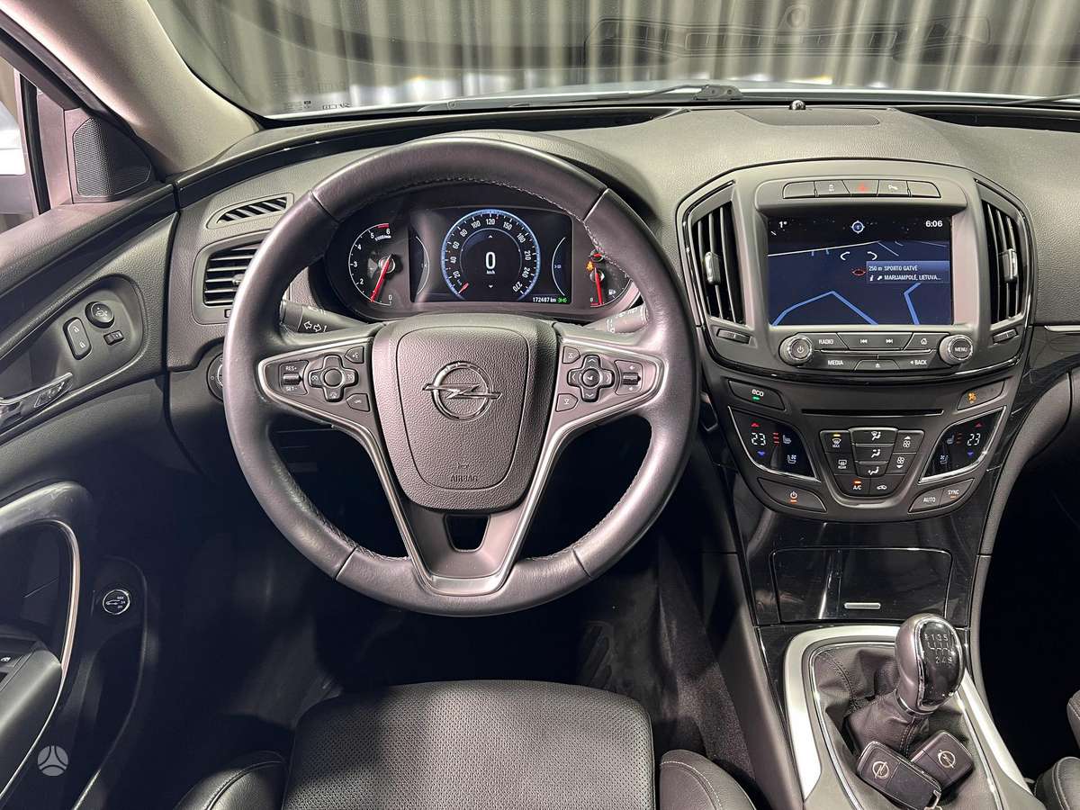 Opel Insignia, 2.0 l., Универсал