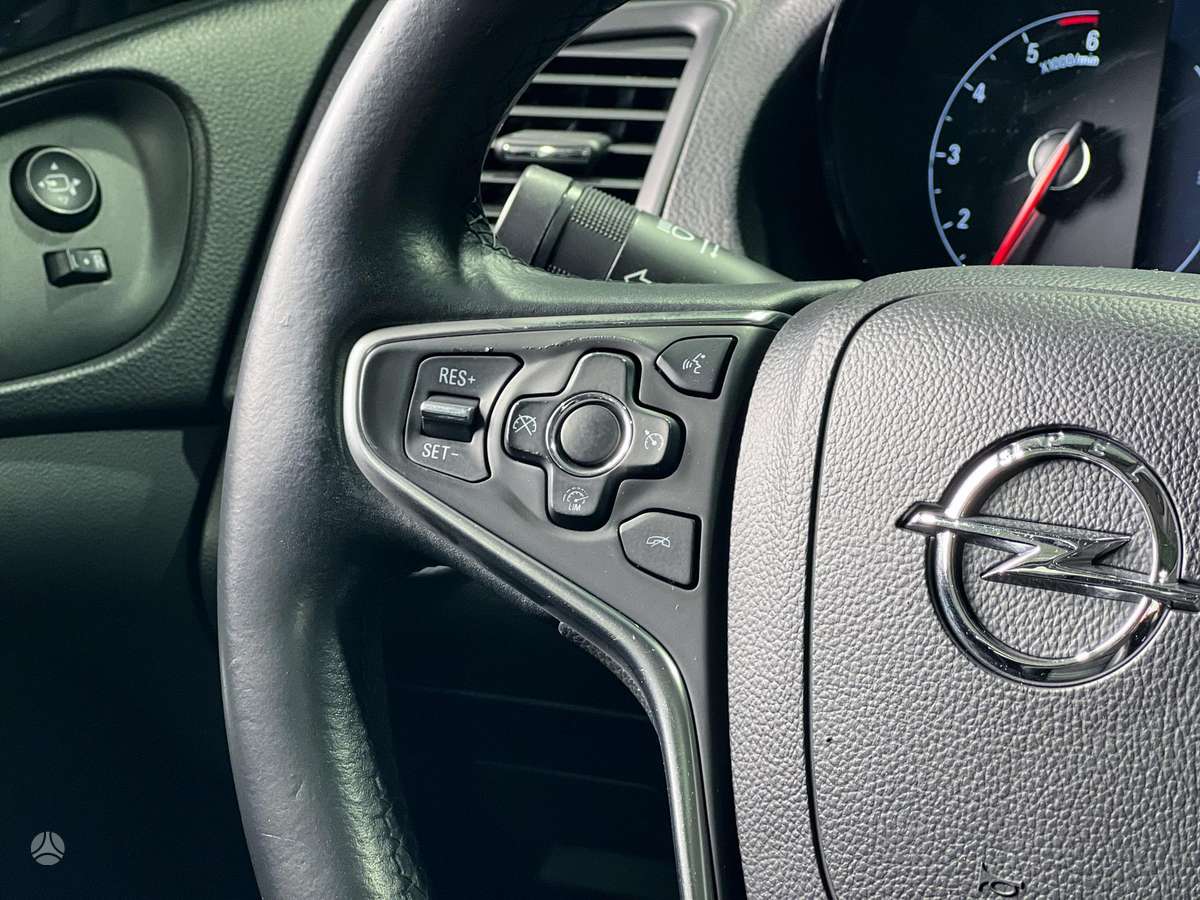 Opel Insignia, 2.0 l., Универсал