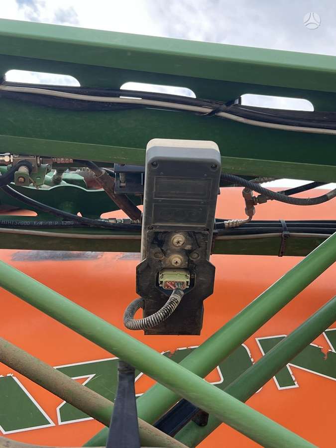 Amazone UX 6200 super, sprayers