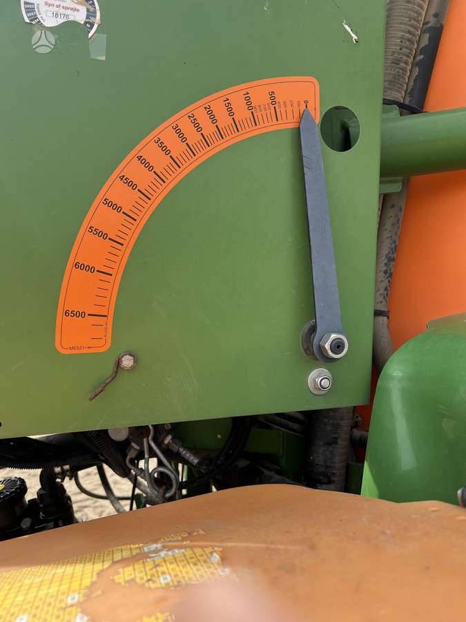 Amazone UX 6200 super, sprayers