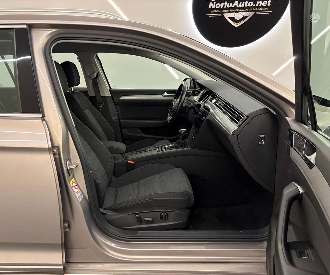 Volkswagen Passat, 2.0 l., Универсал