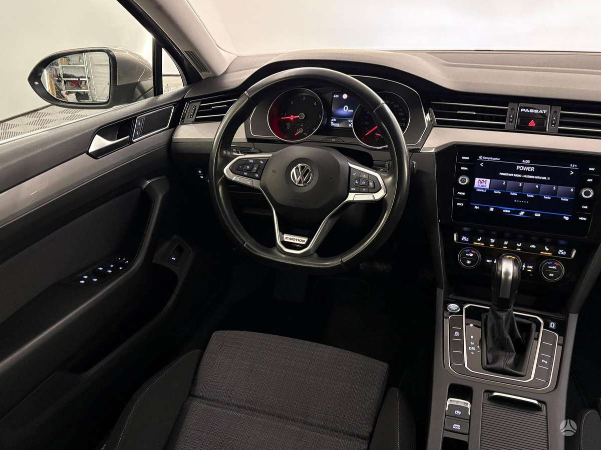Volkswagen Passat, 2.0 l., Универсал