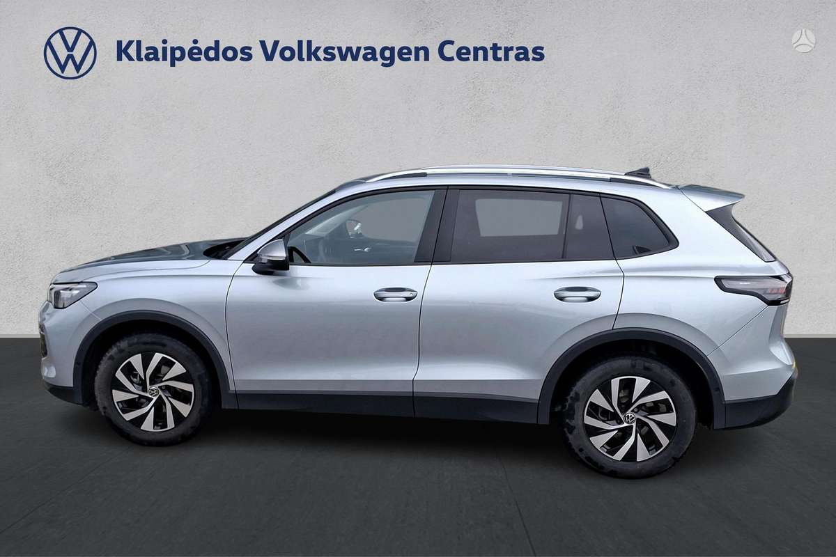 Volkswagen Tiguan - 3