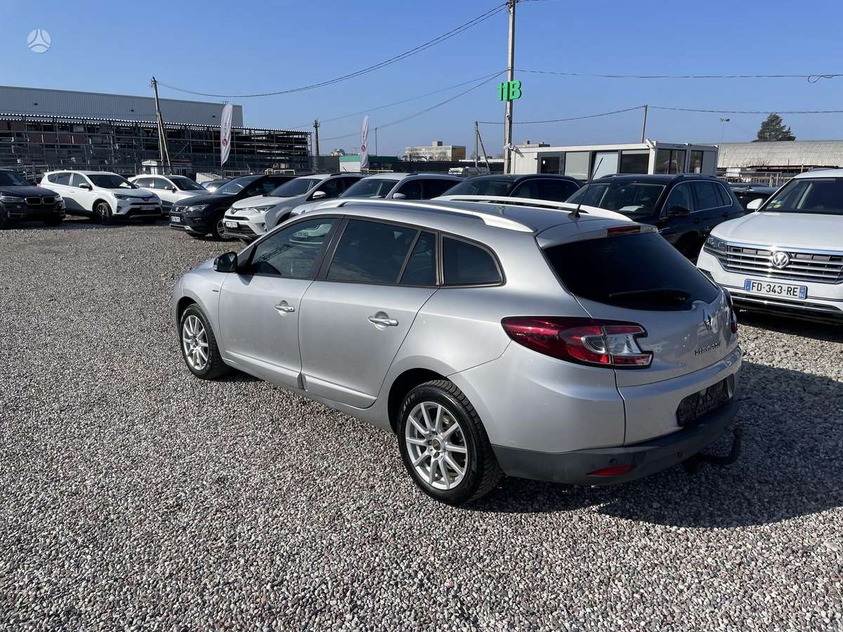 Renault Megane - 2