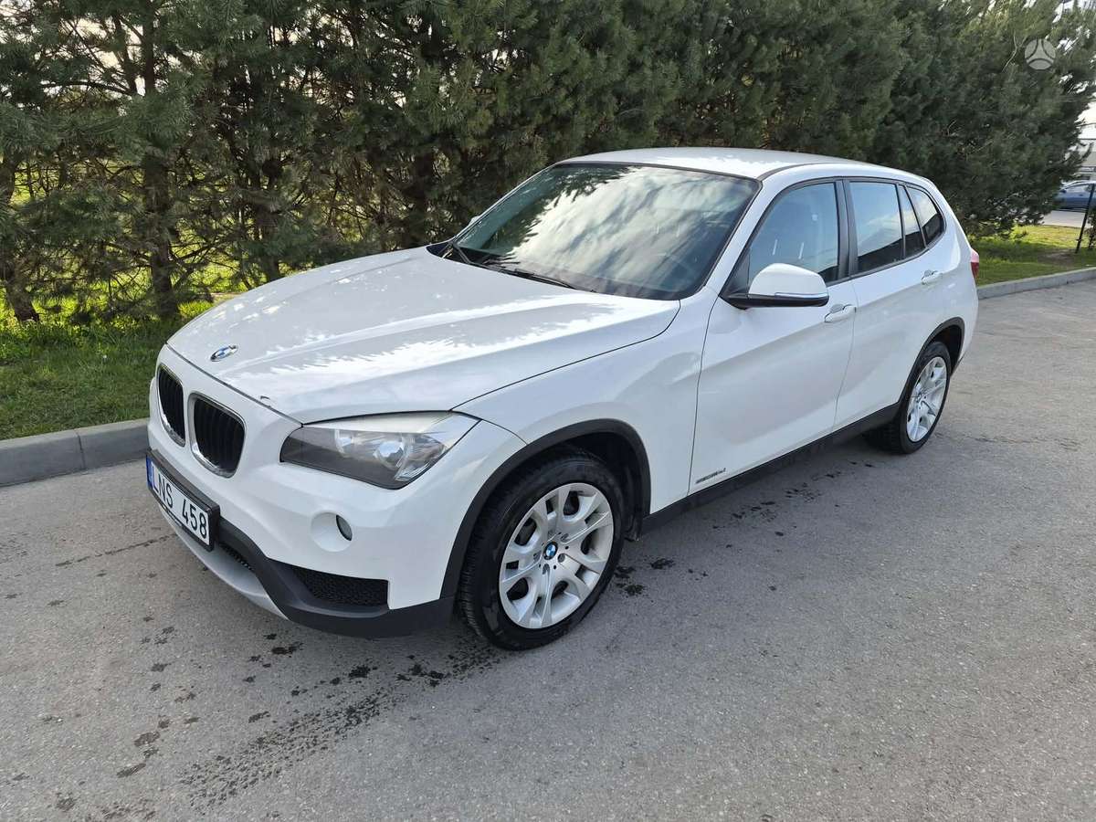 BMW X1, 2.0 l., hatchback