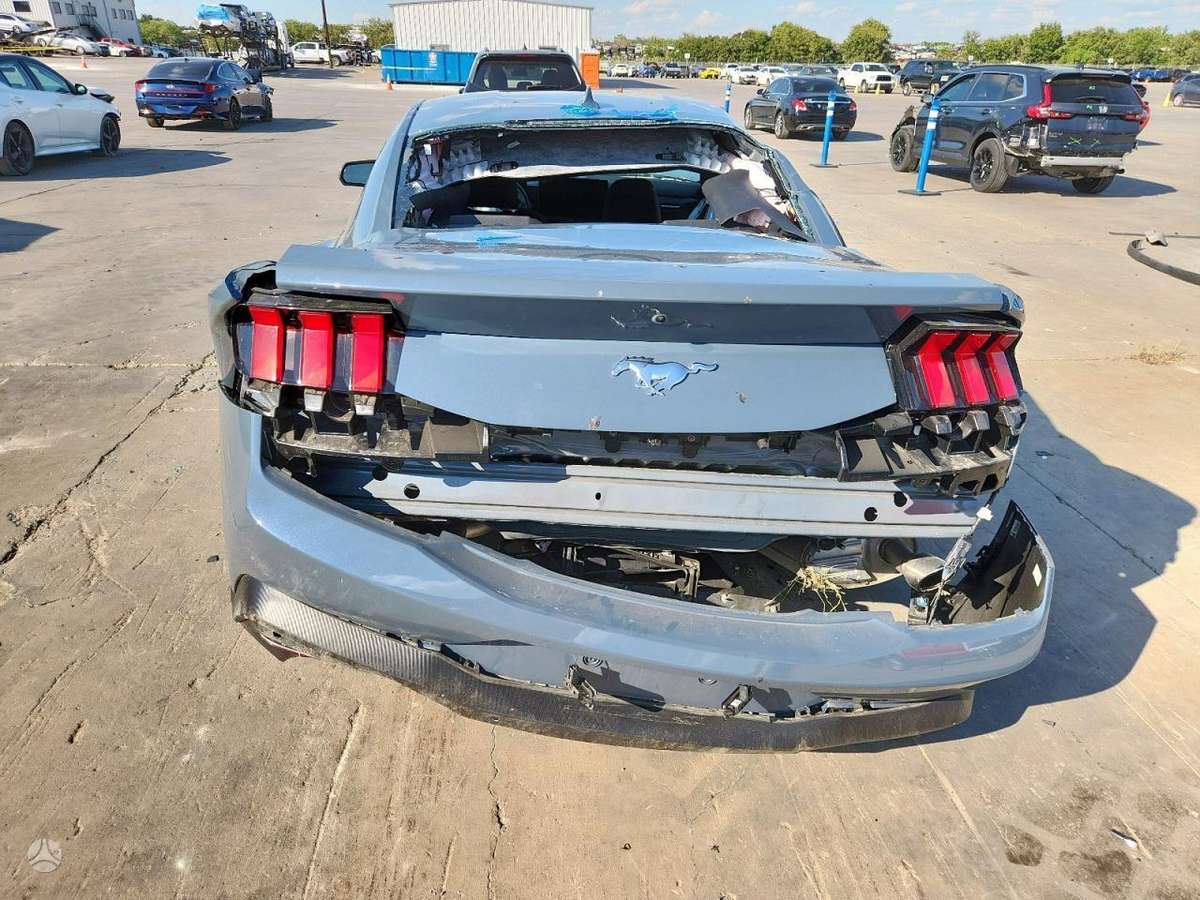 Ford Mustang for parts