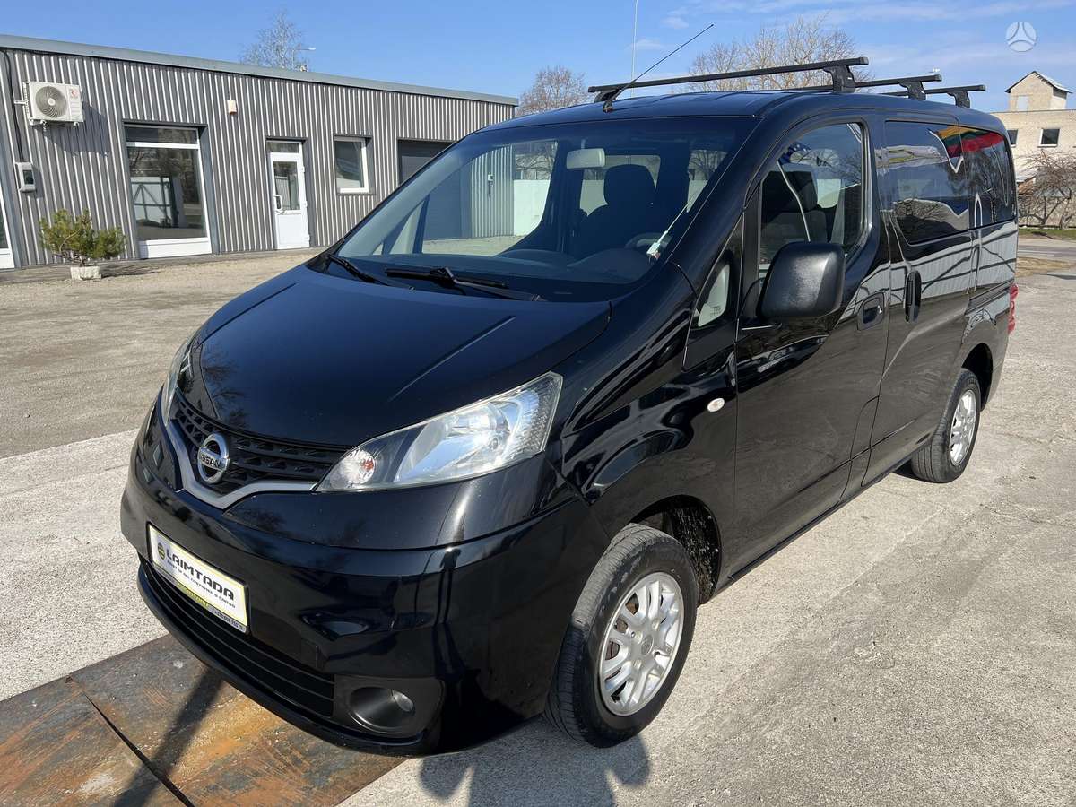 Nissan NV200, 2012