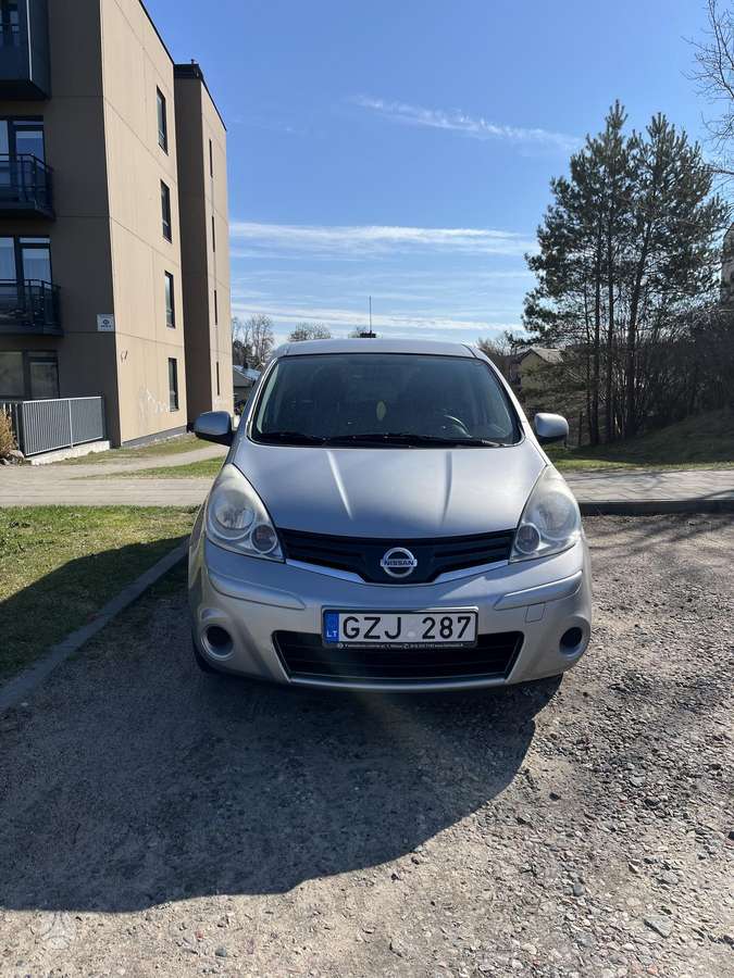 Nissan Note, 1.4 l., Минивэн
