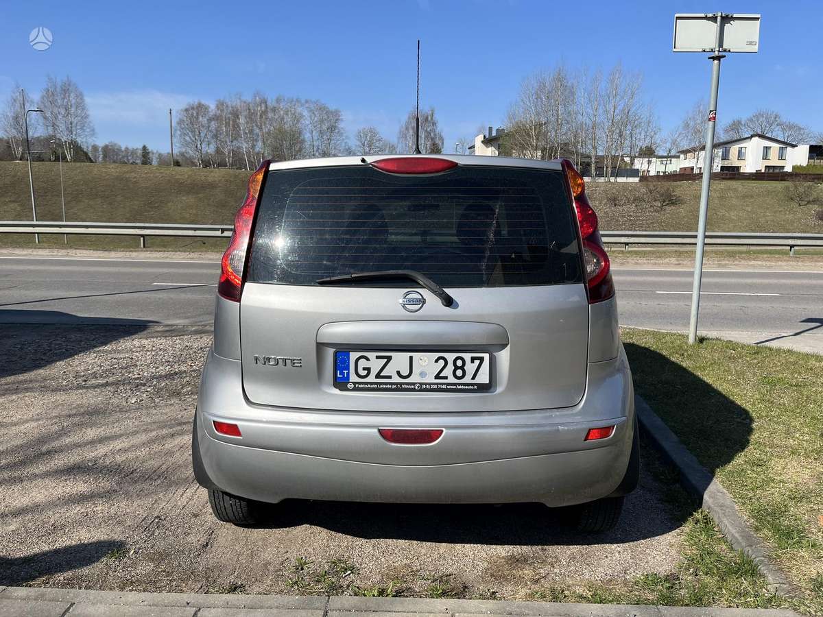 Nissan Note, 1.4 l., Минивэн