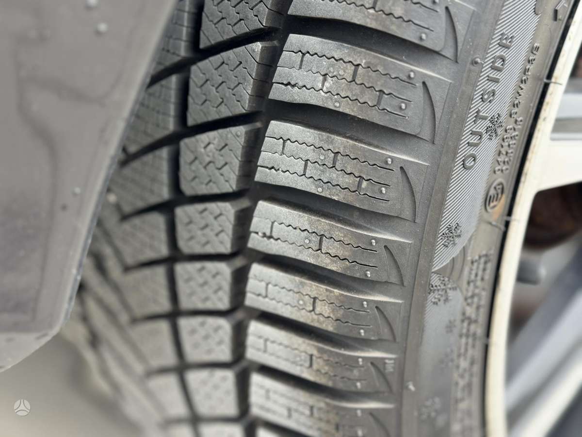 Volvo S60, 2.0 l., Седан
