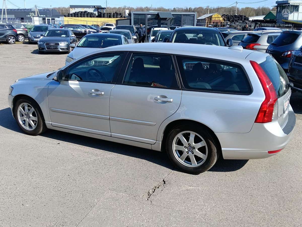 Volvo V50, 1.6 l., wagon