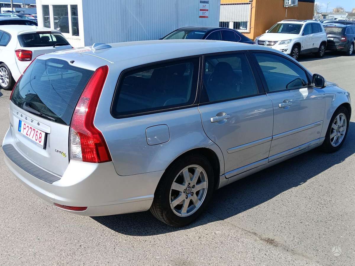 Volvo V50, 1.6 l., wagon