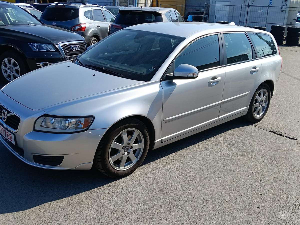 Volvo V50, 1.6 l., wagon