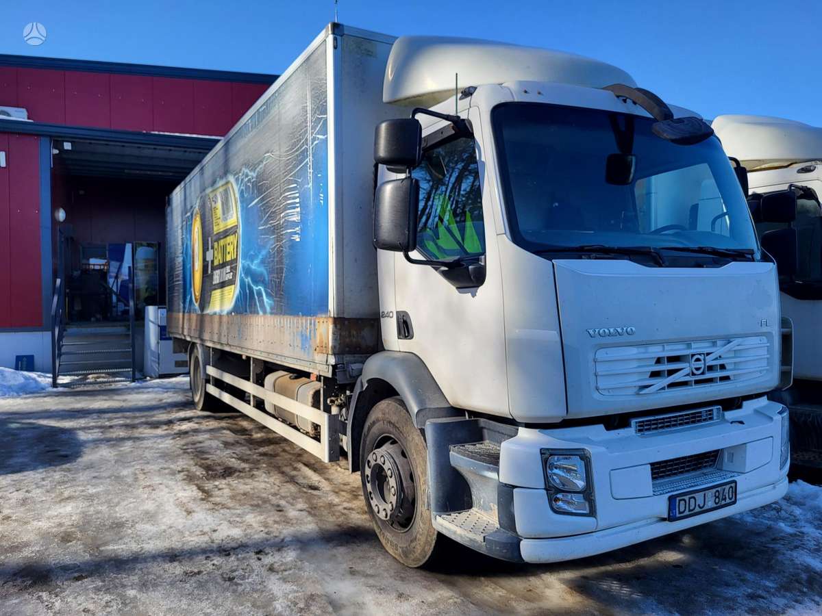 Volvo FL, kietašoniai