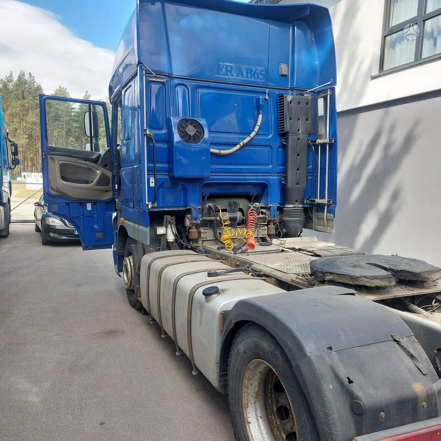 DAF FT XF105.460T, double sleeper