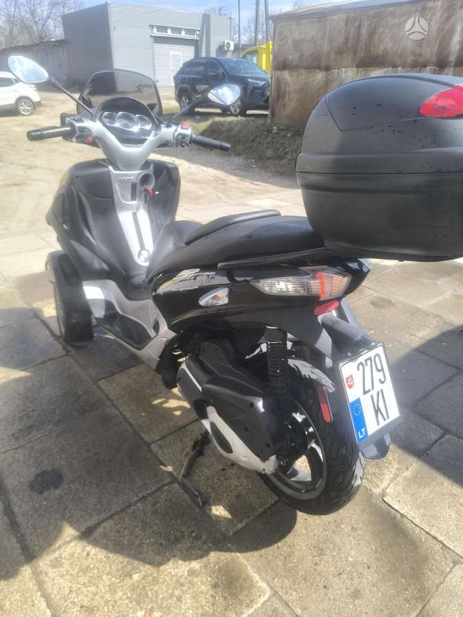 Piaggio MP3 300cc, мотороллеры / мопеды