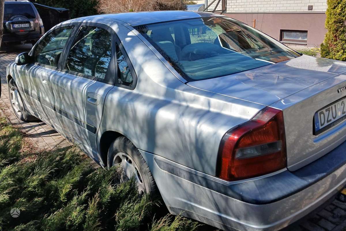 Volvo S80, 2.4 l., Седан