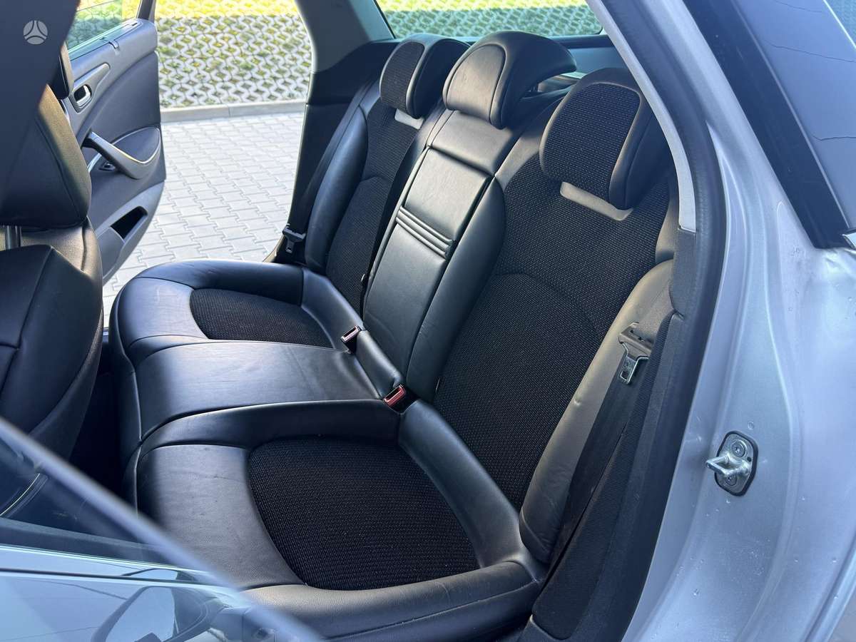 Citroen C5, 2.3 l., universalas