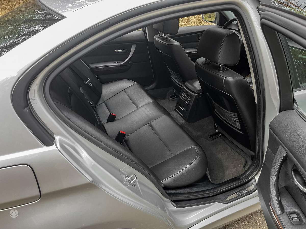BMW 328, 3.0 l., saloon / sedan