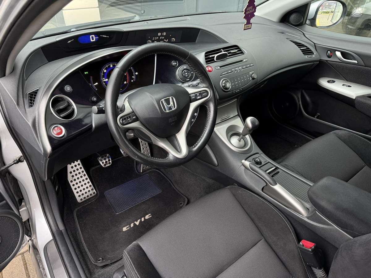 Honda Civic, 2.2 l., hatchback