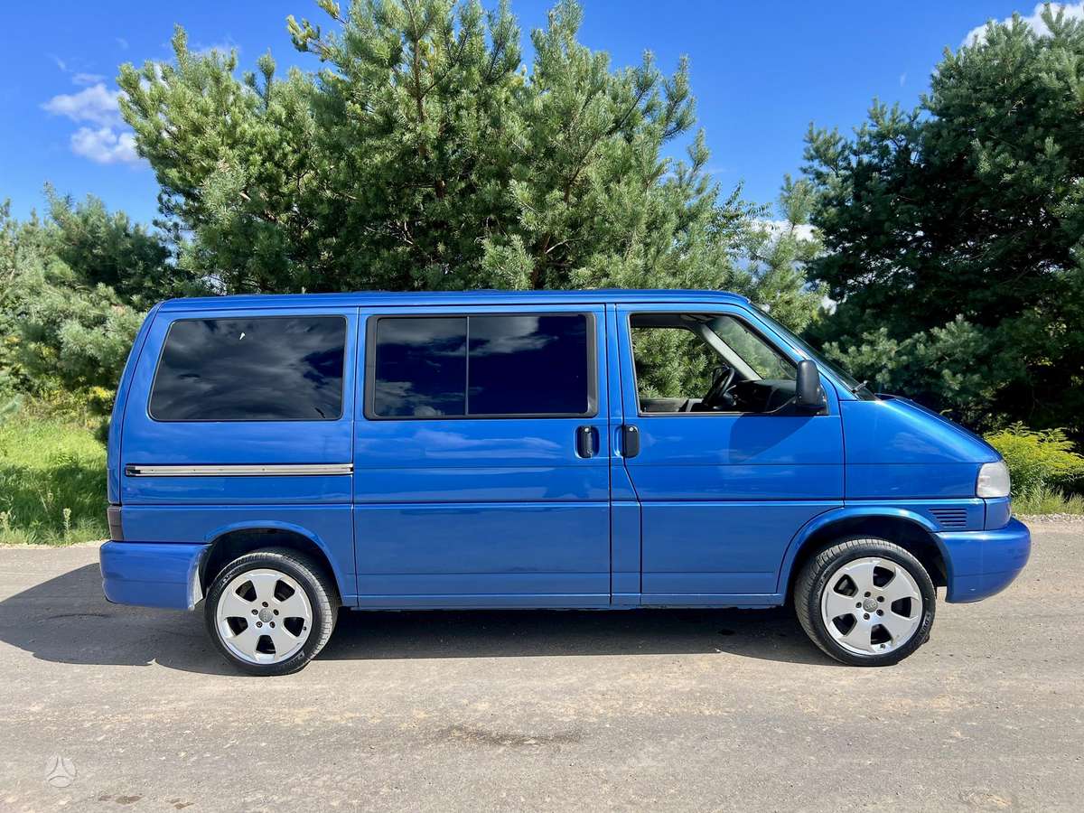 Volkswagen Multivan - 8