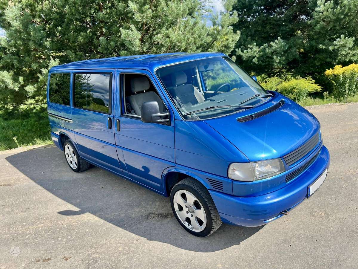 Volkswagen Multivan - 9