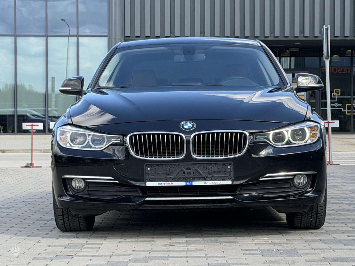 BMW 316, 2.0 l., Седан