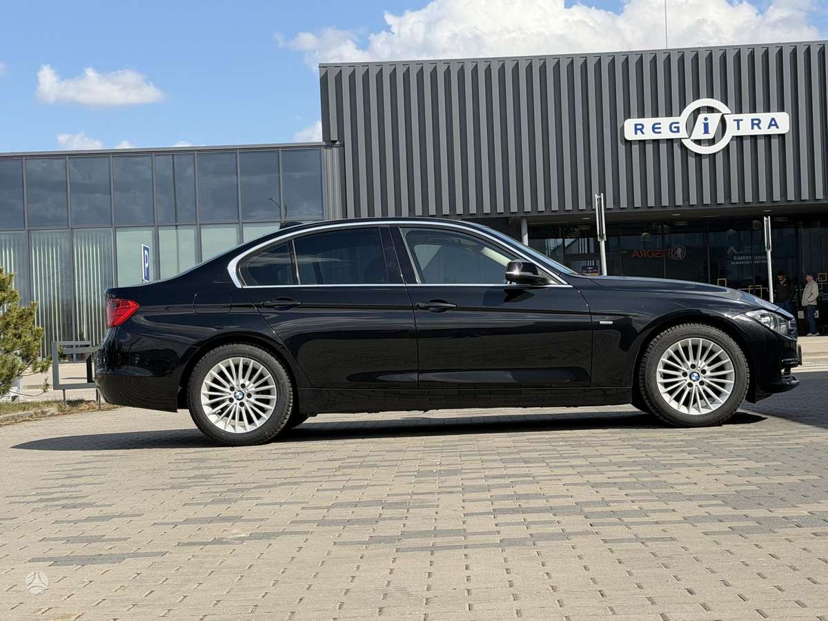 BMW 316, 2.0 l., Седан