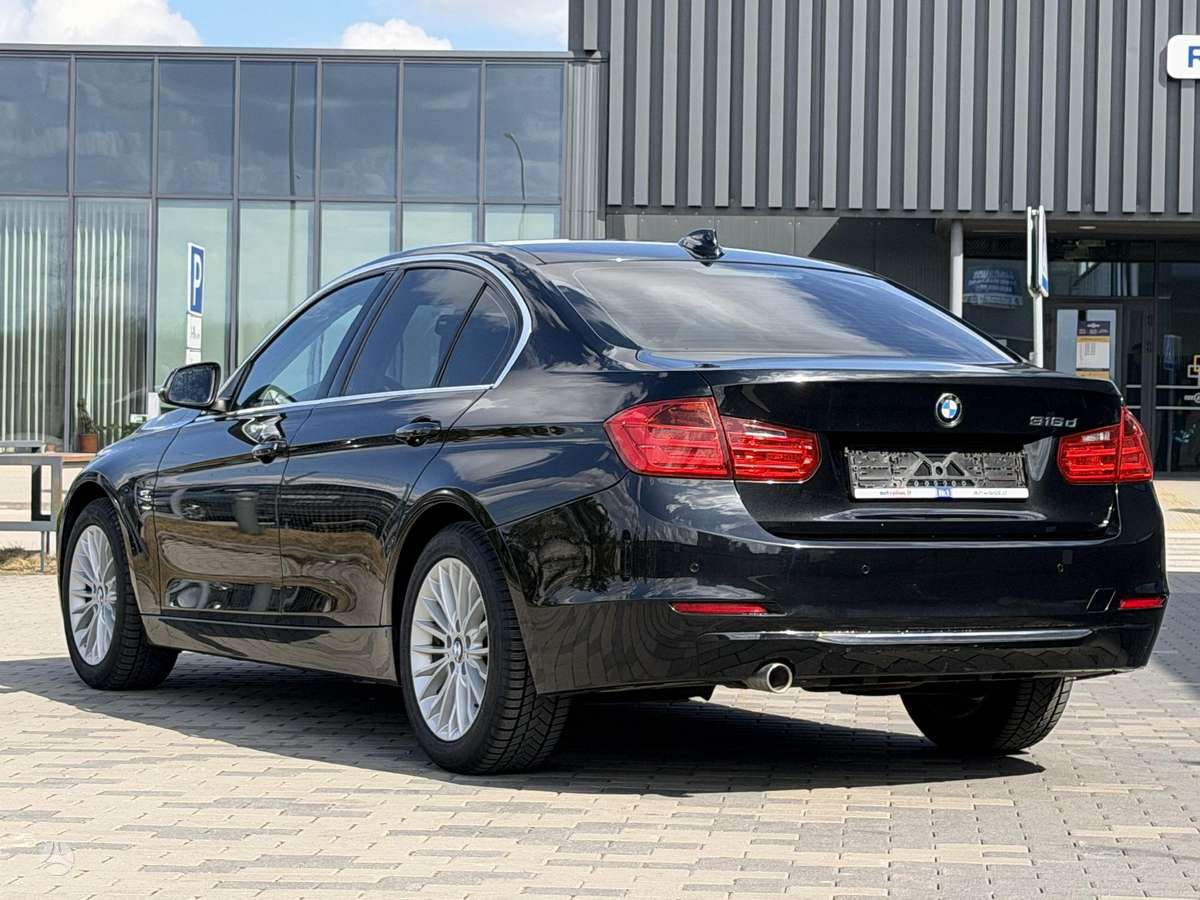 BMW 316, 2.0 l., Седан