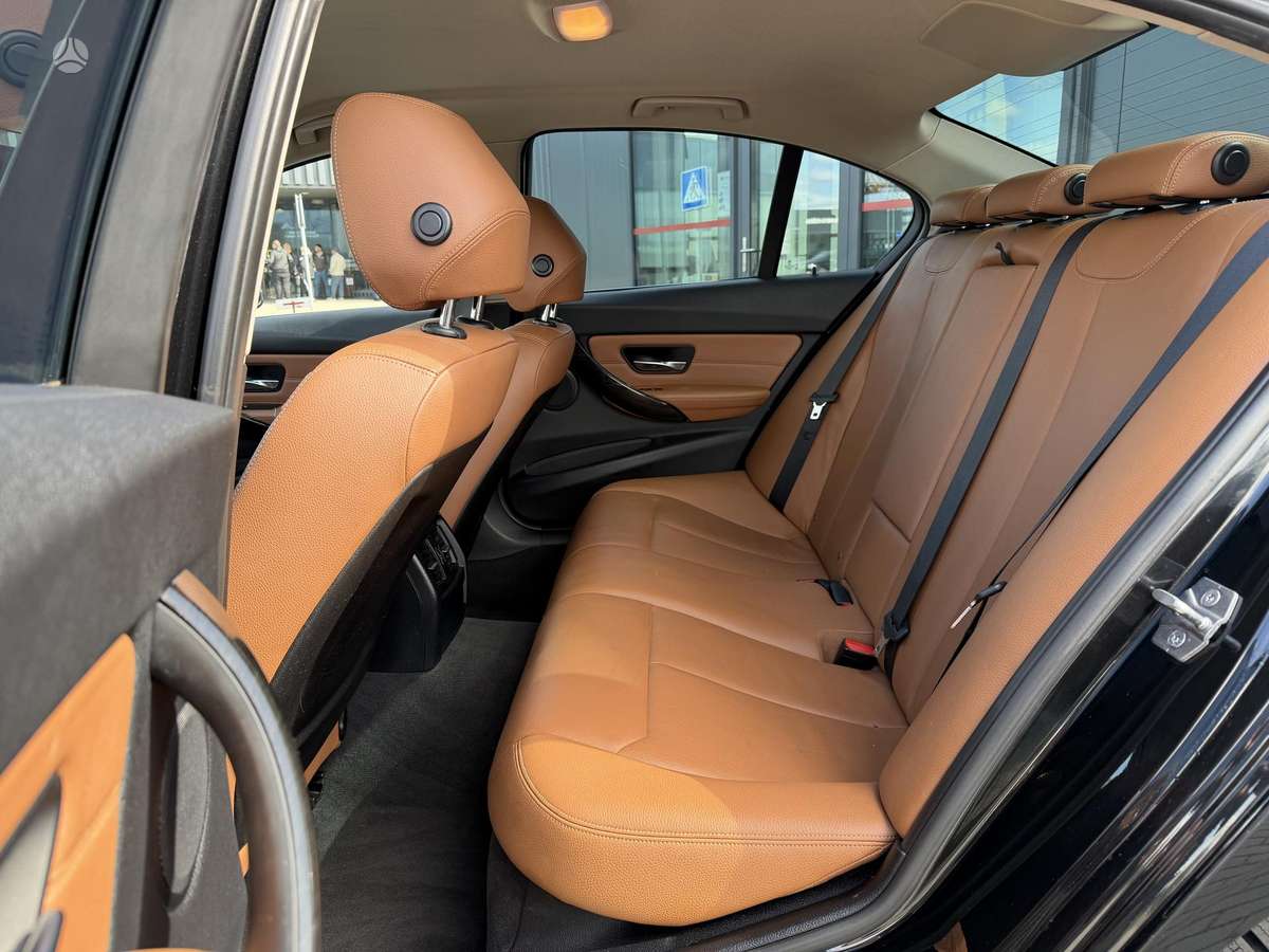 BMW 316, 2.0 l., Седан