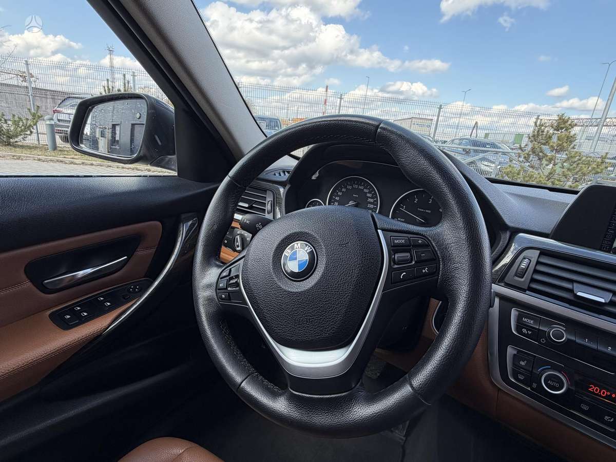 BMW 316, 2.0 l., Седан