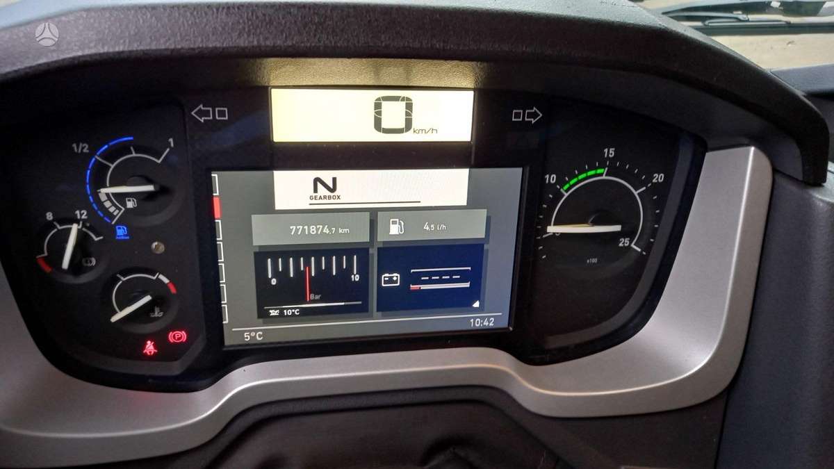 Renault T, 2 miegamosios vietos