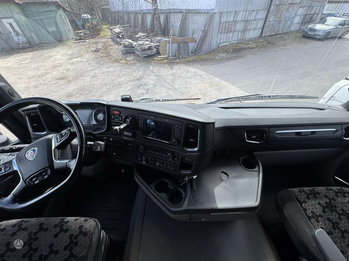 Scania R650, važiuoklės
