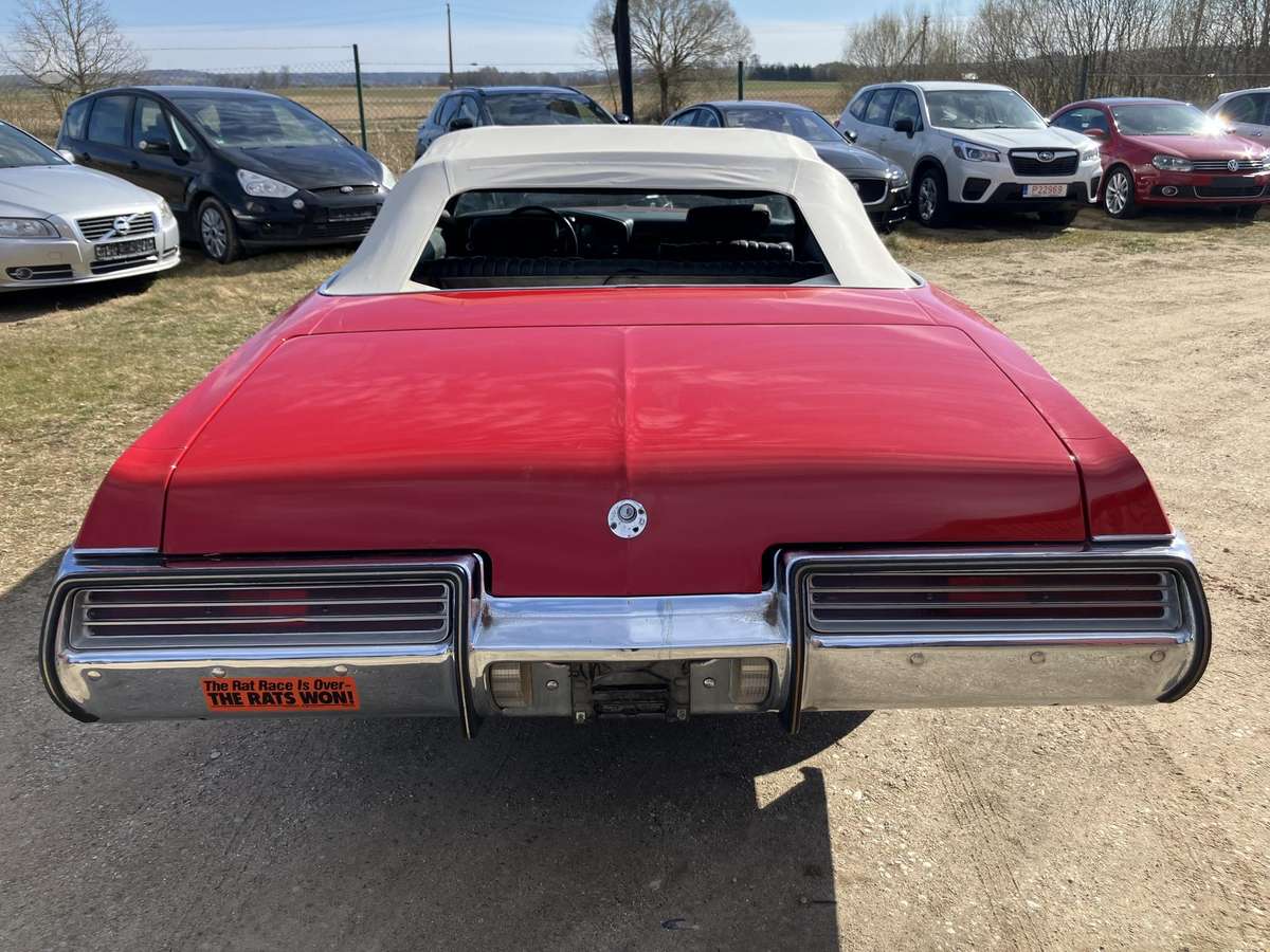 Buick Centurion, 5.7 l., convertible